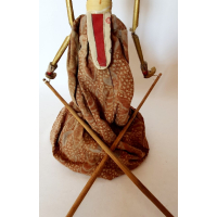 Wayang pop met bijzonder hoofd